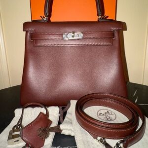 Kelly 25 Veaux Chéri in Terre on Palladium Hardware